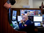 El mercado festejó la estrategia oficial de sumar reservas con deuda: suben los bonos argentinos en Wall Street