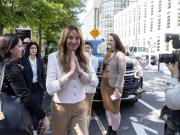 Quién es Nicole Daedone, la gurú que promovía la meditación orgásmica y fue declarada culpable por obligar a sus empleados a tener relaciones sexuales en el trabajo