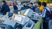 Reetón: La campaña que transforma chatarra electrónica en educación