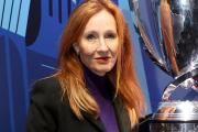 “No son reales”: J. K Rowling otra vez contra las mujeres trans