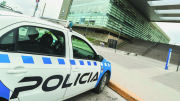 La acusaron por romperle los dientes a vecina de Centenario con una manopla de acero