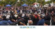 100 guitarras homenajearon a San Juan por su 463° aniversario