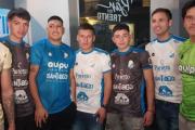 Central Argentino presentó su nueva camiseta y marca deportiva en un evento cargado de emoción