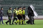 Paceño Mendoza protagoniza desastroso arbitraje