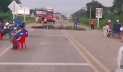Choferes de San Ignacio de Moxos bloquean ruta a Trinidad