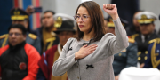 Jessica Saravia jura como ministra de Justicia con la misión de forjar una relación armónica con el Órgano Judicial