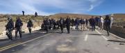 Liberan carretera Cochabamba