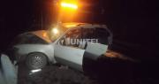 Un muerto tras choque de un auto con una flota en Samaipata; se presume invasión de carril