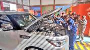 Centro de inspección ambiental evalúa 50 motorizados en su primera semana