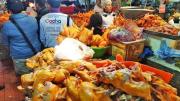 Intendencia multa a comerciantes por no exhibir precios del pollo