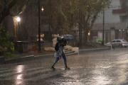 Semana corta con alertas por tormentas intensas y viento fuerte: ¿cuándo llega el frío invernal al país?