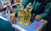 Emapa vende aceite sin etiqueta para evitar la reventa