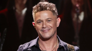 Alejandro Sanz le respondió a una fan quien le hizo una delicada acusación