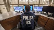 Alerta inmigrantes indocumentados en Chicago: ICE amenaza sitio web con información confidencial