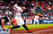 José Altuve alcanzó los 240 jonrones en las Grandes Ligas