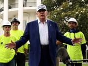 Puede que lo haga o puede que no, dice Trump sobre atacar Irán y afirma que el régimen quiere negociar