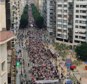 Multitudinaria marcha en Valencia, España: ¡Basta. Paremos el genocidio en Palestina. Embargo de armas ya y fin de las relaciones con Israel!