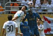 Valverde falla un agónico penal y el Madrid resigna un empate con Al Hilal