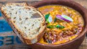 Dónde comer un buen locro en el Día de la Bandera: los mejores restos para celebrar con este plato tradicional