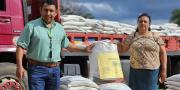 Entregan 77,4 t de ayuda a municipios cruceños afectados por inundaciones