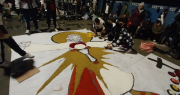Con fe y devoción, fieles católicos se preparan para la celebración de Corpus Christi en Bolivia