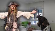 Johnny Depp conmueve en Madrid: reaparece como Jack Sparrow para sorprender a niños con cáncer