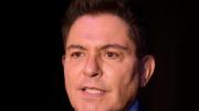 El actor Ernesto Laguardia sufre accidente de tránsito: He llamado al 911 más de once veces y no me ayudan