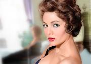 Sara Montiel, una diva que lucía escotes y maquillajes excesivos cuando nadie se atrevía