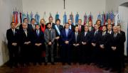 En medio de la pelea por fondos, el Gobierno convoca al Consejo de Mayo para tratar las reformas