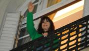 Cristina ya tiene la tobillera, recibió una visita no autorizada e incumplió la prisión domiciliaria