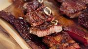 Asado banderita bien sabroso: la receta de moda que tiene el equilibrio justo entre carne y grasa