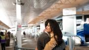 Madre inmigrante se autodeporta dejando a su esposo y nietos: vivía desde hace 36 años en Estados Unidos