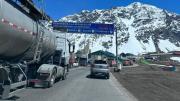 Versiones cruzadas por las demoras en el paso a Chile en el arranque del finde largo