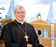 Entrevista al Monseñor Jenry Ruiz: Obispo hondureño dice que el papa busca unidad