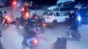 Una muerte y varios heridos en una caravana de motos