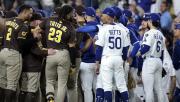 Mal día para los Dodgers: derrota, tensión y pelotazos