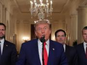 Trump le declara la guerra a Irán en el entretiempo del partido de River y toca fingir demencia en el Mundial de Clubes