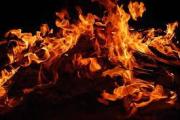 Potosí: Un voraz incendio arrasa un negocio de una carpintería en la zona baja