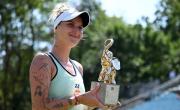 Vondrousova vence a Wang y gana el Abierto de Berlín, su primer título en dos años