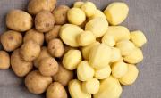 ¿Qué nutrientes aporta comer la cáscara de la papa?