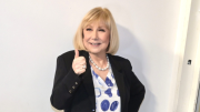 Cristina Saralegui regresa a la televisión junto a Karol G tras 16 años de ausencia
