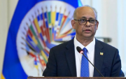 Nuevo secretario de OEA llama al diálogo en Venezuela: No discutiré si es o no una dictadura