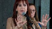 El tribunal rechazó las visitas no autorizadas a Cristina Kirchner durante la prisión domiciliaria