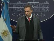 Javier Milei y sus medidas, EN VIVO: el Gobierno eliminó por decreto la jornada no laborable por el Día del Empleado Público