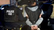 Agentes de ICE arrestan a médico cubano: se encontraba en su cita de migración
