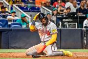 Ronald Acuña Jr. llega a 200 bases robadas en Grandes Ligas