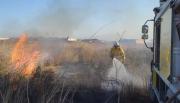 Sofocaron incendios en Capital y el Valle de Lerma