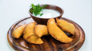Cocina tus empanadas con agua: el milagroso secreto que necesita solo tres ingredientes