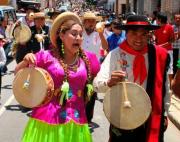 La agrupación “Casa de la Copla” promueve la tradición tarijeña en festivales escolares y fiestas patronales