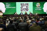 Candidatos firman un pacto con el agro: Prometen gobernabilidad sin “controles estatales”